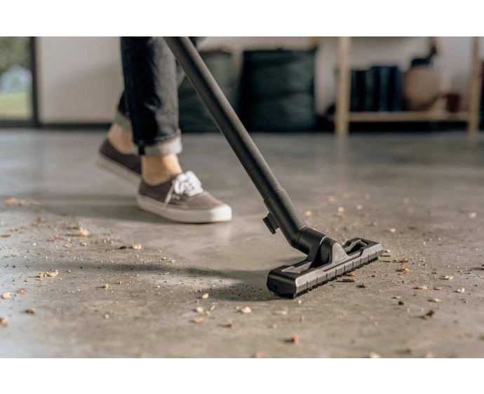 Karcher 1.628-002.0 Corded Wet & dry 240V Vacuum Cleaner WD 2 Plus 12L