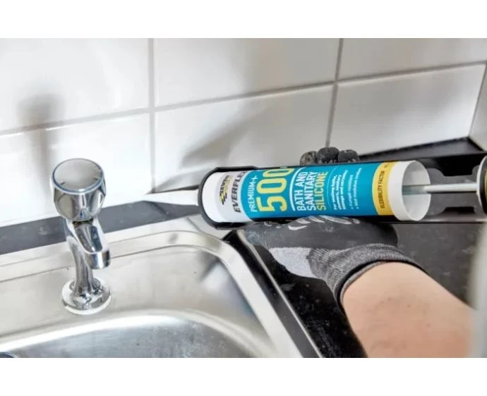 Everbuild Sika 500 Bath & Sanitary Silicone Sealant Translucent 290ml | 484841
