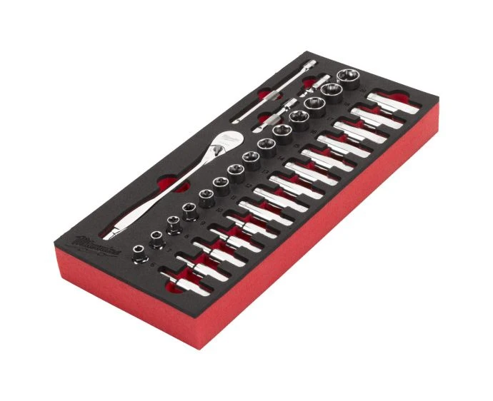 Milwaukee 4932479825 32 Pieces 3/8" Ratchet and Socket Set