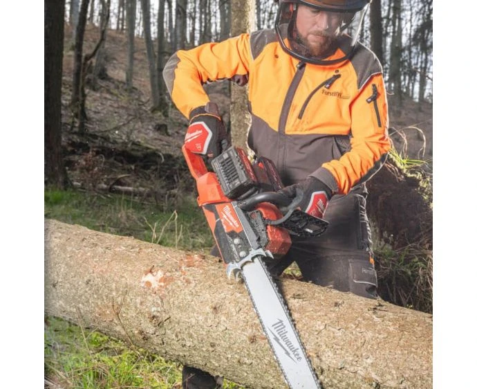 Milwaukee 4932493541 Chain Saw Gloves 9 / L