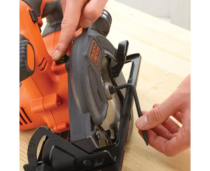 Black & Decker BDCCS18N 18V Cordless 140mm Circular Saw Bare Unit