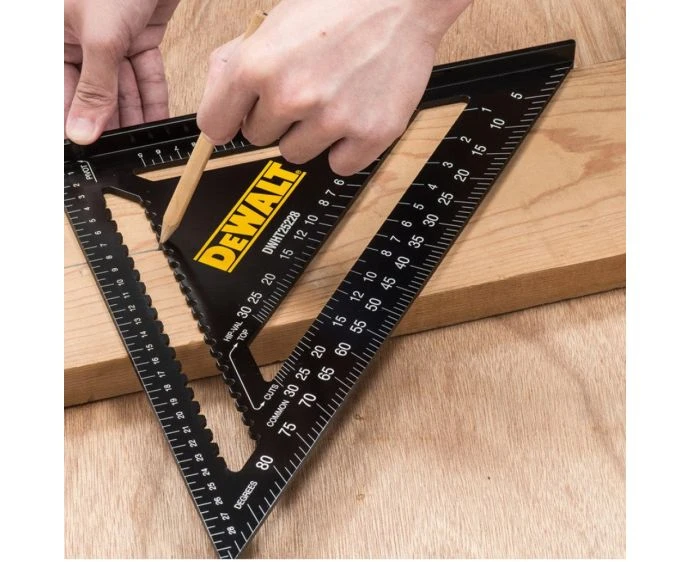DeWalt DWHT25228-0 30cm Aluminium Speed Rafter Square