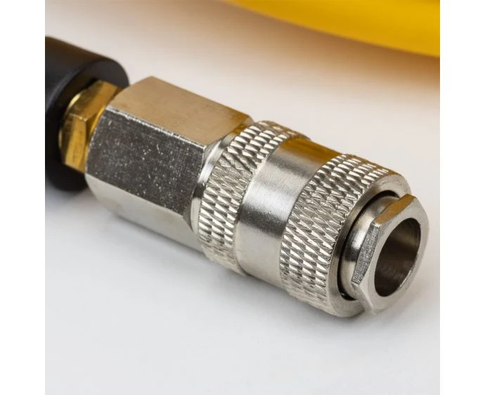 DeWalt DXCMH20E 20M Pvc Air Hose With 1/4" Quick Release Couplers