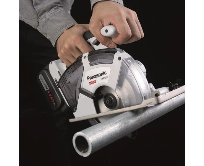 Panasonic PAN45A2XM32 18V Cordless 135mm Metal Circular Saw Bare Unit