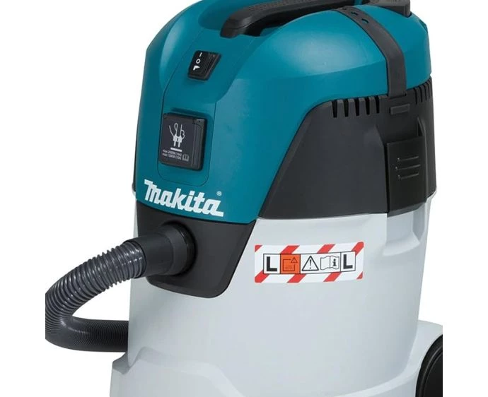Makita VC2512L/2 Wet & Dry L-Class Dust Extractor Vacuum 240V