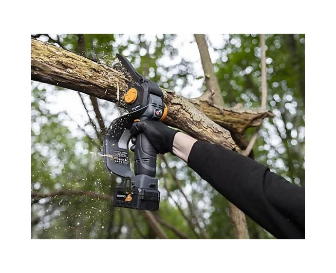 Batavia XMS23CSAW 18V One-Handed Nexxsaw Chainsaw With 1 x 2.0Ah Battery & Charger